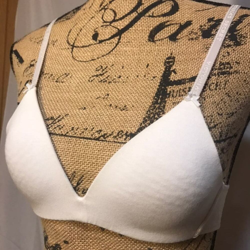 Victorias Secret Cotton Wireless Bra - 32A